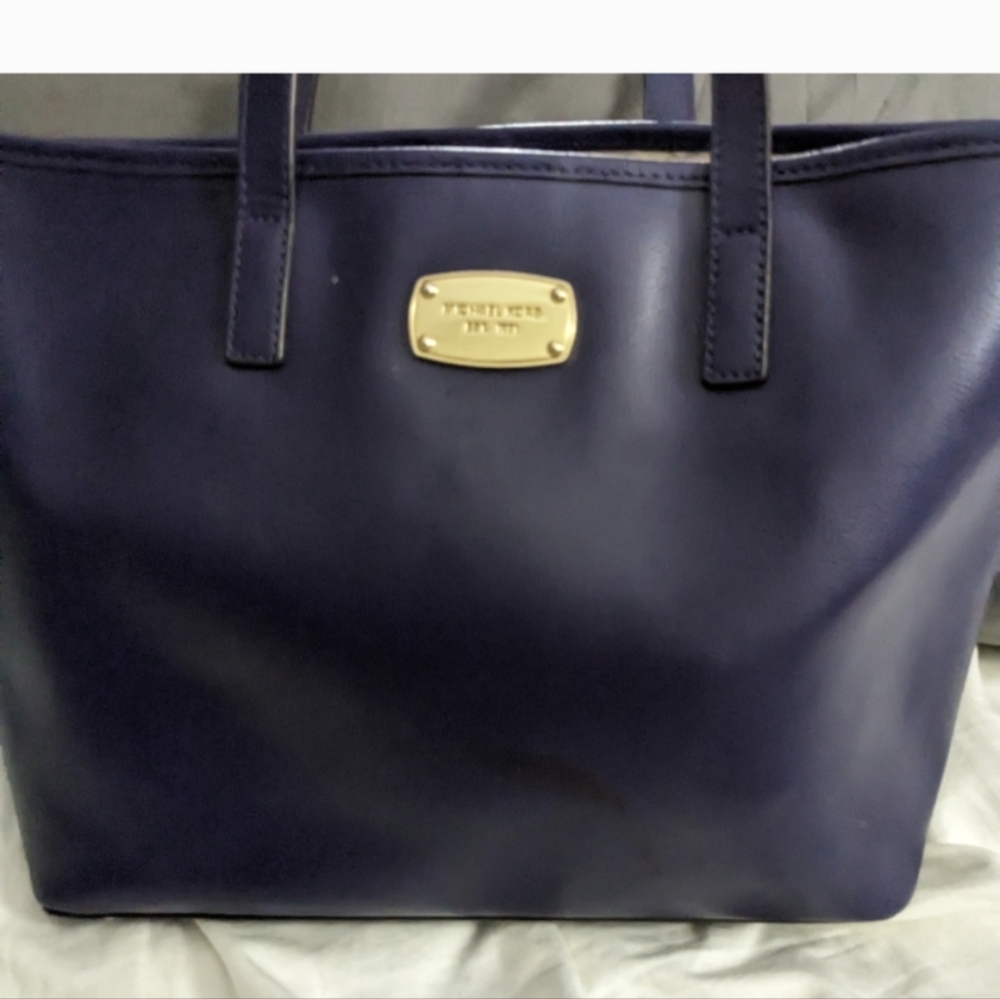 Authentic Michael kors purse